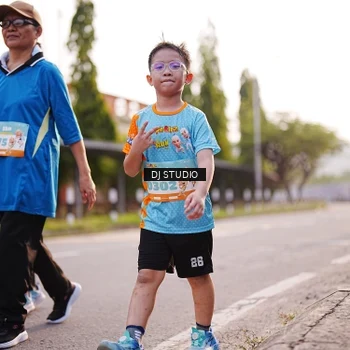 Runner Photo 8378382
