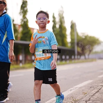 Runner Photo 8378387