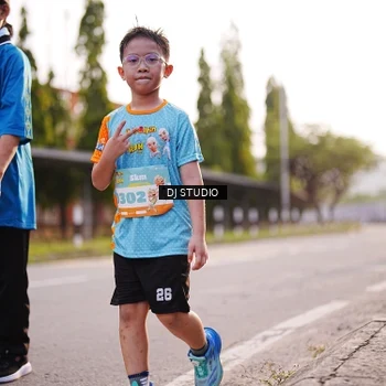 Runner Photo 8378389