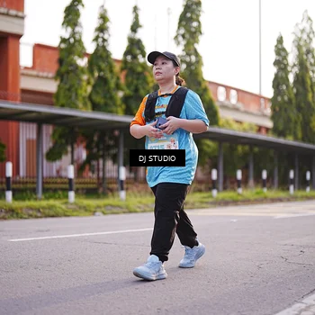 Runner Photo 8378390