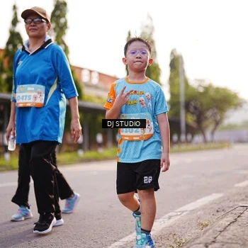 Runner Photo 8378392