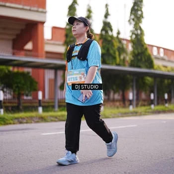 Runner Photo 8378401
