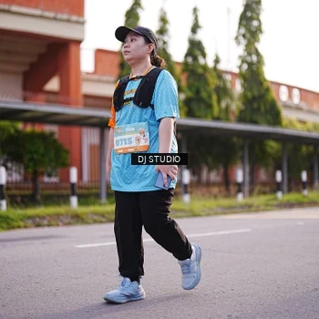 Runner Photo 8378402