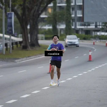 Runner Photo 8378421
