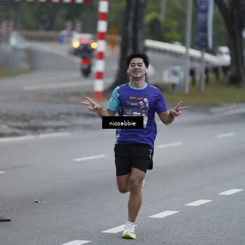 Runner Photo 8378429