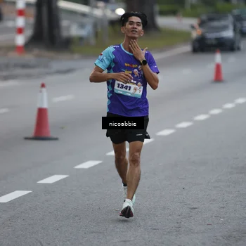 Runner Photo 8378432