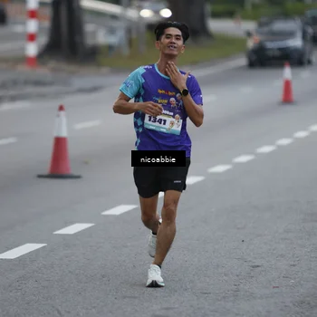 Runner Photo 8378434