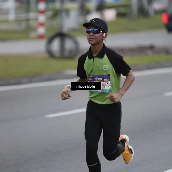 Runner Photo 8378441