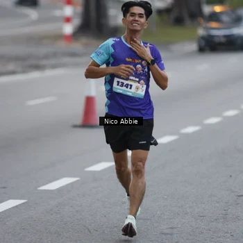 Runner Photo 8378443