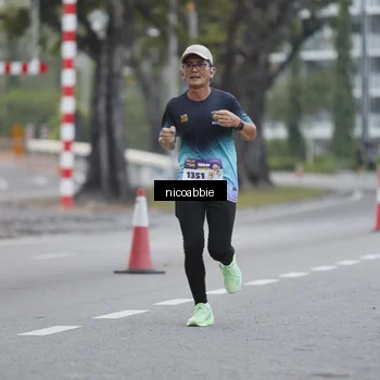 Runner Photo 8378447