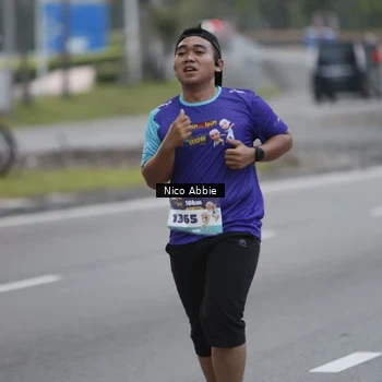 Runner Photo 8378452