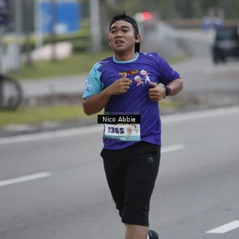 Runner Photo 8378453