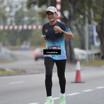 Runner Photo 8378456