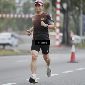 Runner Photo 8378459
