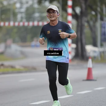 Runner Photo 8378460