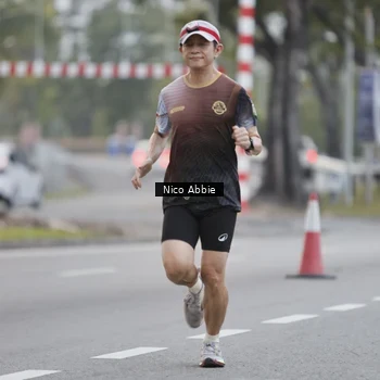 Runner Photo 8378466