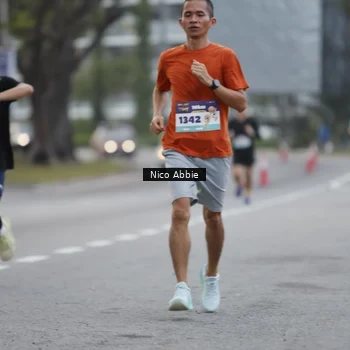 Runner Photo 8378467