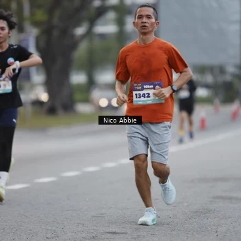 Runner Photo 8378468