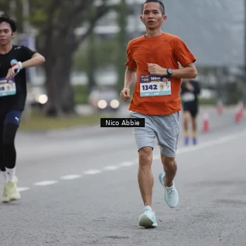 Runner Photo 8378469