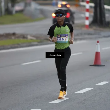 Runner Photo 8378475