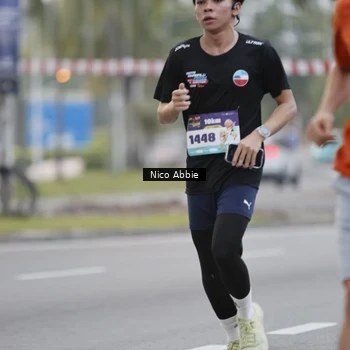 Runner Photo 8378480