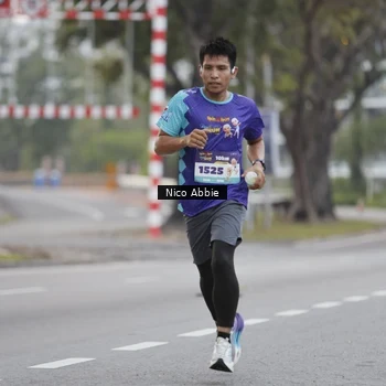 Runner Photo 8378489