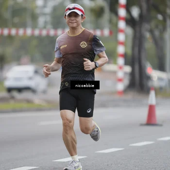 Runner Photo 8378500