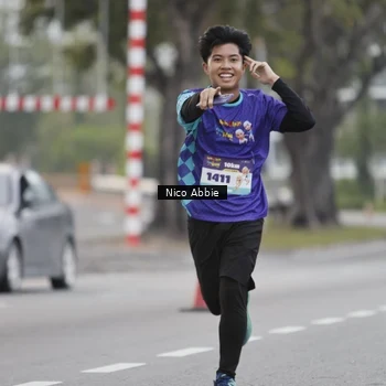 Runner Photo 8378517