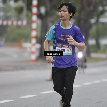Runner Photo 8378525