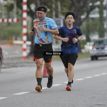 Runner Photo 8378539