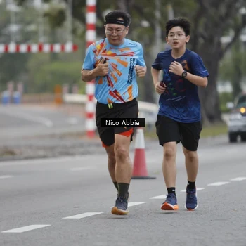 Runner Photo 8378540