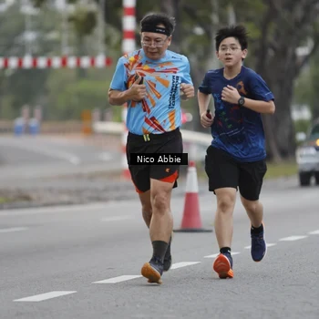 Runner Photo 8378541