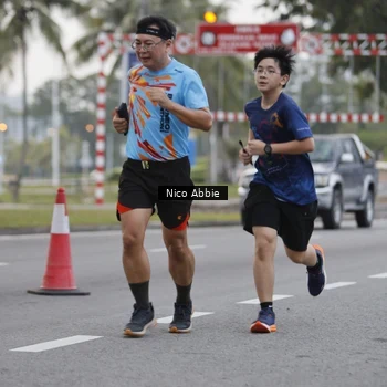 Runner Photo 8378549
