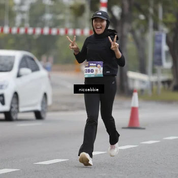 Runner Photo 8378557