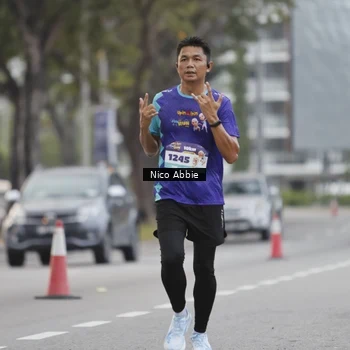 Runner Photo 8378571