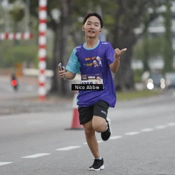 Runner Photo 8378581