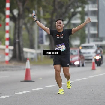 Runner Photo 8378601