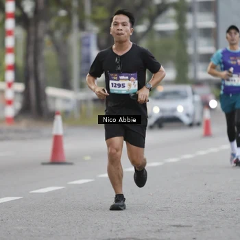 Runner Photo 8378603