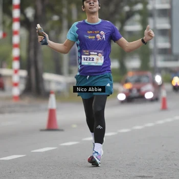 Runner Photo 8378608