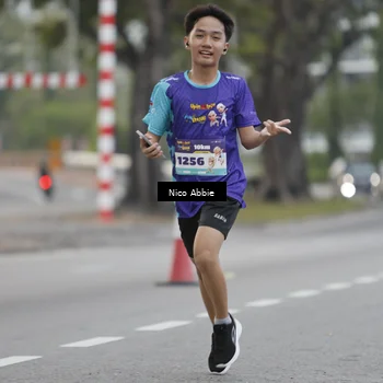 Runner Photo 8378614