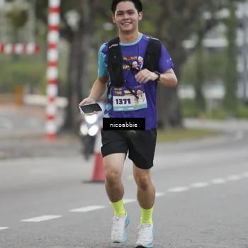 Runner Photo 8378624