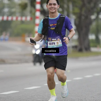 Runner Photo 8378626