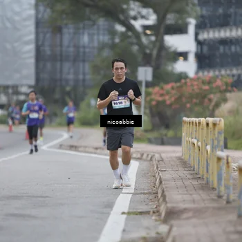 Runner Photo 8378657