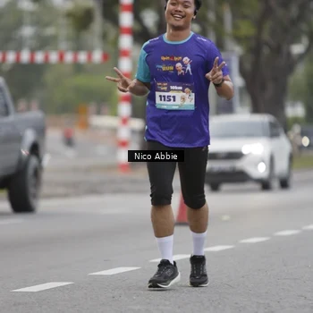Runner Photo 8378661