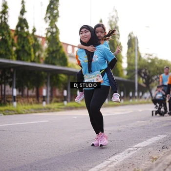 Runner Photo 8378682