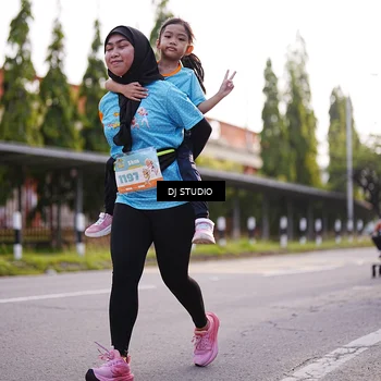 Runner Photo 8378692