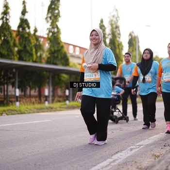 Runner Photo 8378693