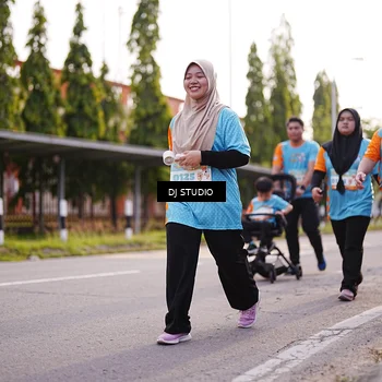 Runner Photo 8378699