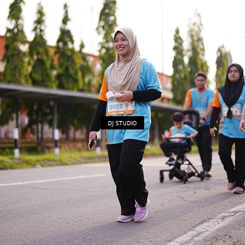Runner Photo 8378713