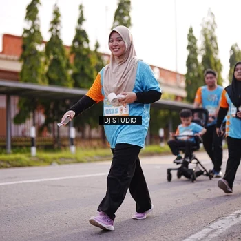 Runner Photo 8378718